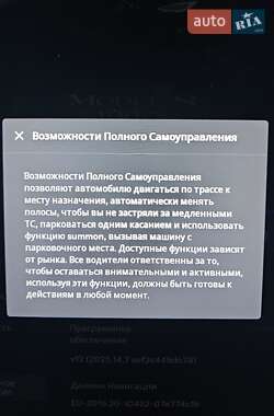 Лифтбек Tesla Model S 2018 в 