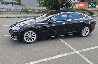 Лифтбек Tesla Model S 2018 в 