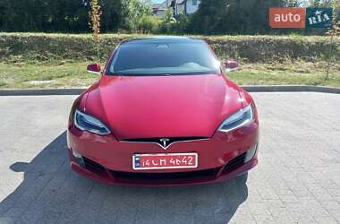 Лифтбек Tesla Model S 2016 в 