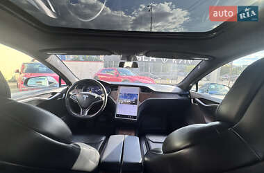 Лифтбек Tesla Model S 2018 в 