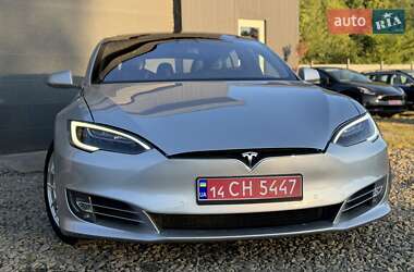 Лифтбек Tesla Model S 2017 в 