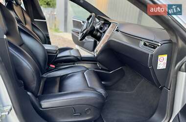 Лифтбек Tesla Model S 2017 в 