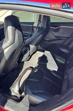 Лифтбек Tesla Model S 2016 в 