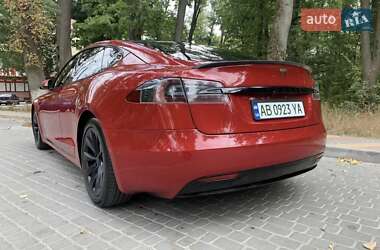 Лифтбек Tesla Model S 2016 в 