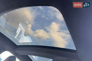 Лифтбек Tesla Model S 2015 в 