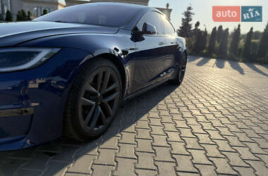 Лифтбек Tesla Model S 2022 в 