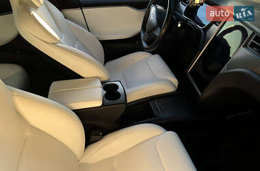 Лифтбек Tesla Model S 2018 в 