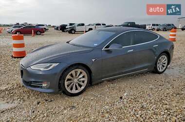 Tesla Model S 2017