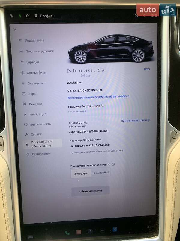 Ліфтбек Tesla Model S 2013 в Львові