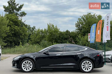 Лифтбек Tesla Model S 2018 в 