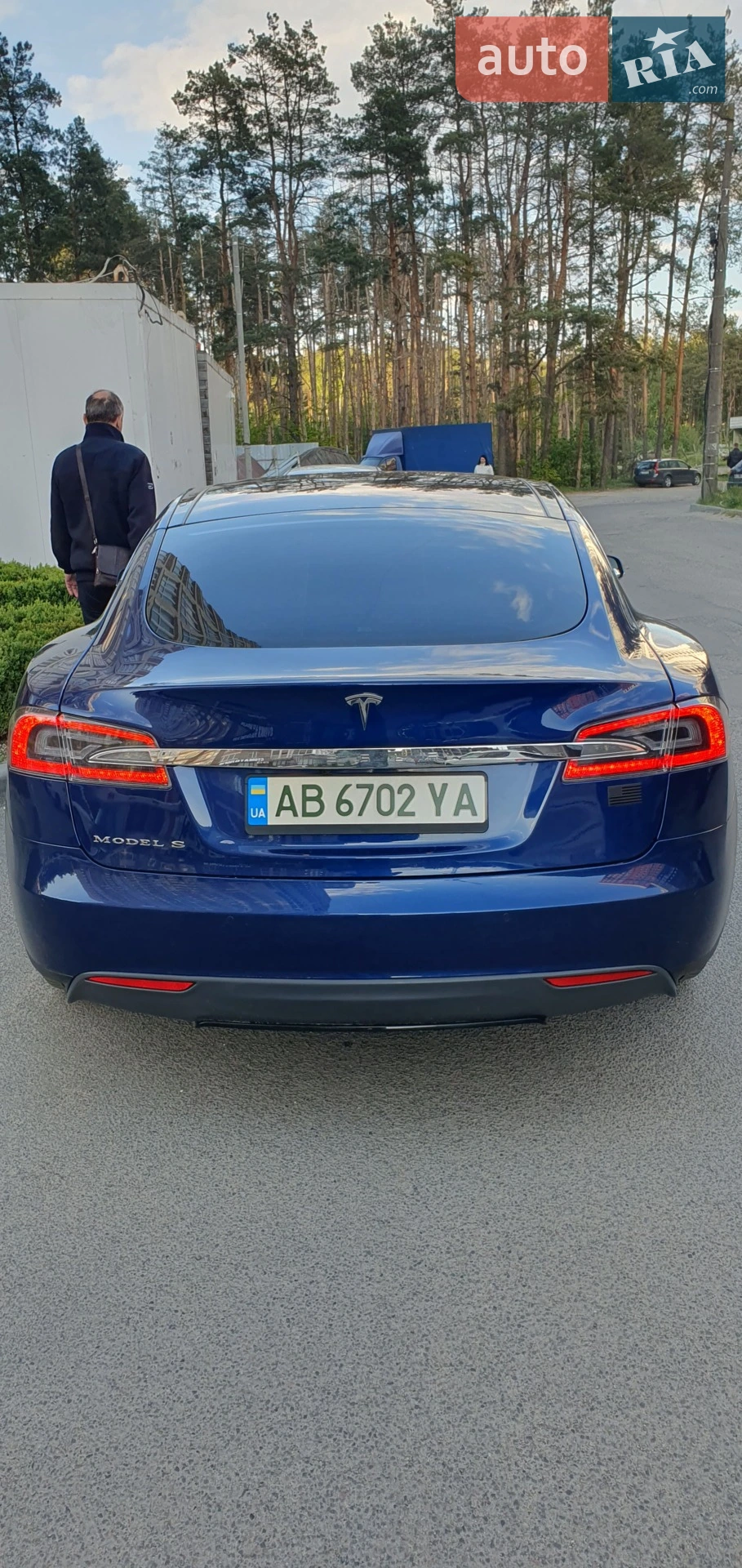 2015 Tesla Model S - мініатюра 3