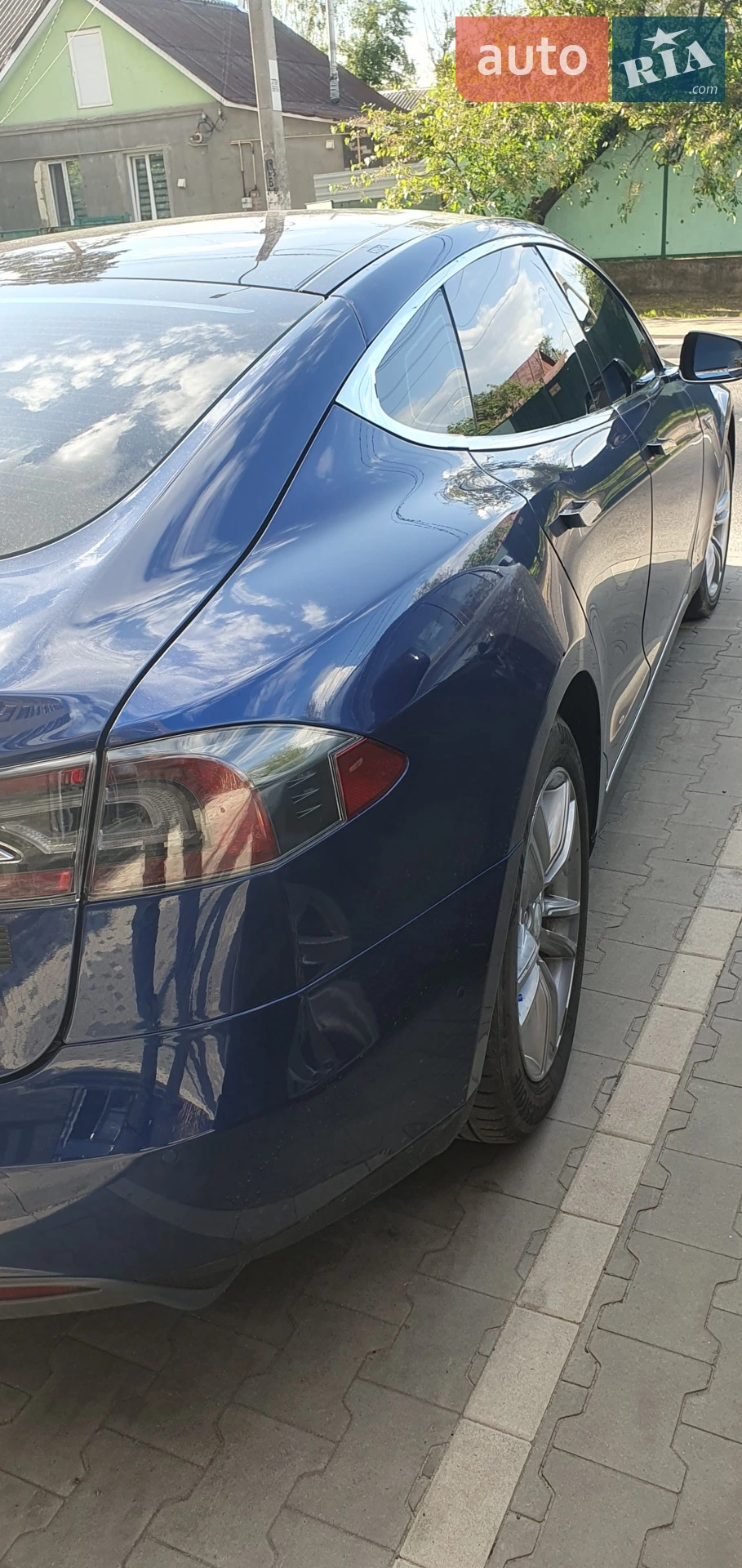 2015 Tesla Model S - мініатюра 4