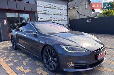 Ліфтбек Tesla Model S 2017 в 