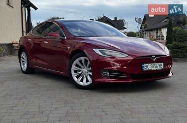 Ліфтбек Tesla Model S 2019 в 