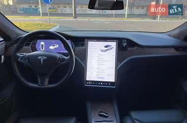 Ліфтбек Tesla Model S 2018 в 