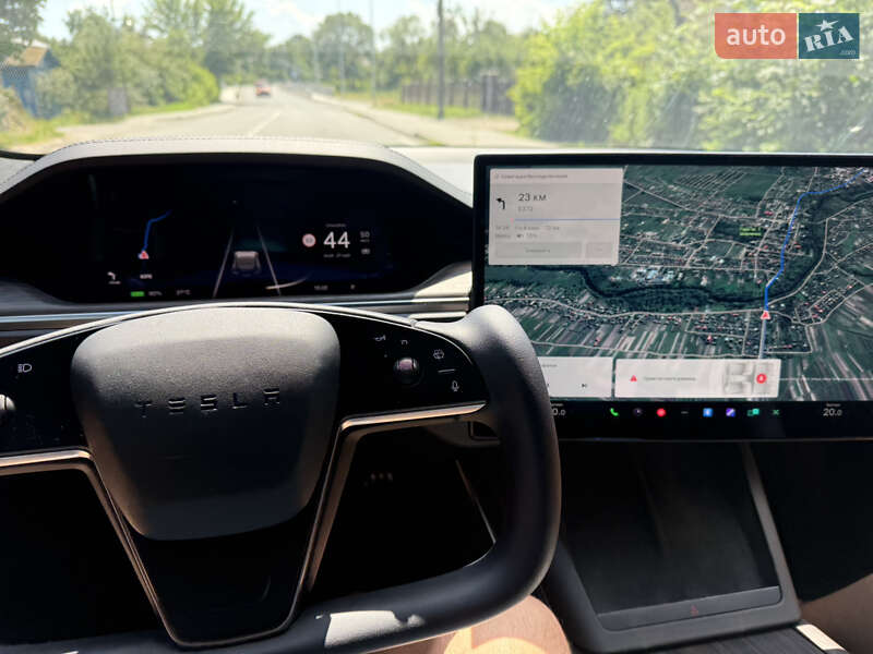 Лифтбек Tesla Model S 2022 в Шептицькому