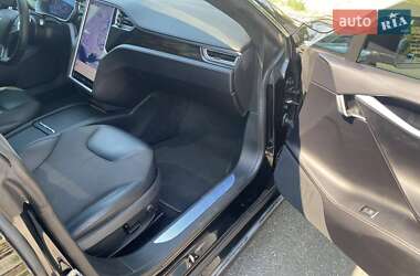 Ліфтбек Tesla Model S 2016 в 