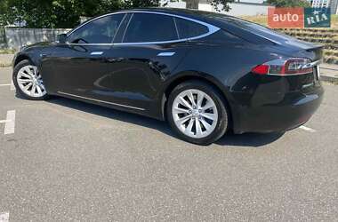 Ліфтбек Tesla Model S 2016 в 