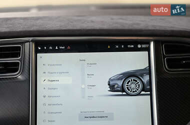 Лифтбек Tesla Model S 2016 в 