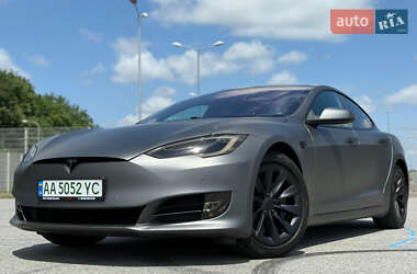 Ліфтбек Tesla Model S 2018 в 