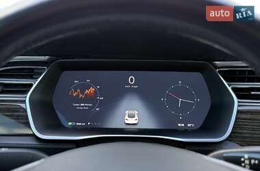 Лифтбек Tesla Model S 2016 в 