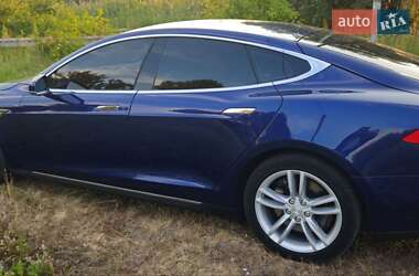 Ліфтбек Tesla Model S 2016 в 