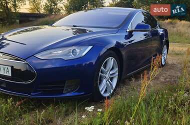 Ліфтбек Tesla Model S 2016 в 