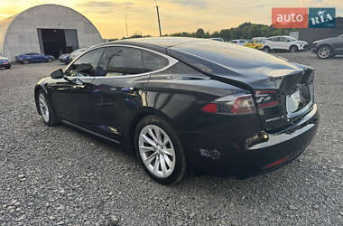 Ліфтбек Tesla Model S 2016 в 