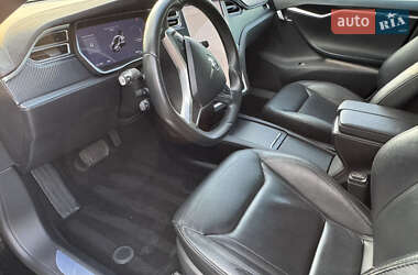 Ліфтбек Tesla Model S 2016 в 