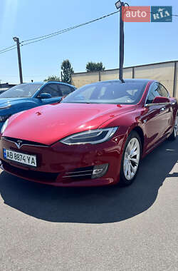Лифтбек Tesla Model S 2018 в 