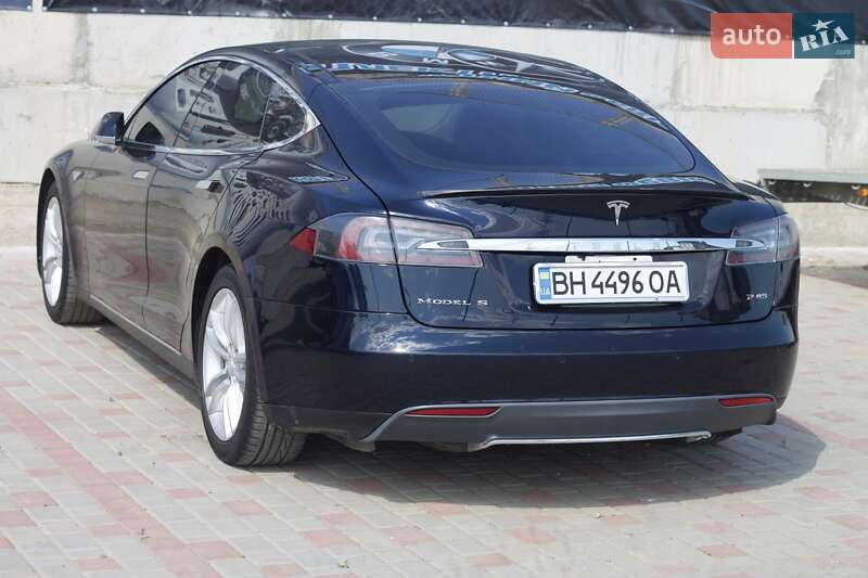 Хетчбек Tesla Model S 2014 в Одесі