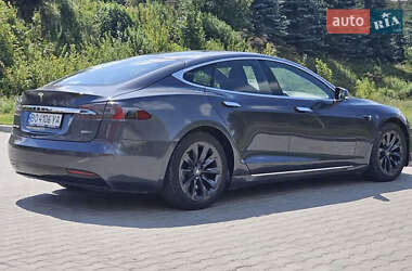 Лифтбек Tesla Model S 2018 в 