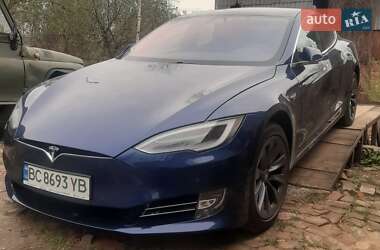 Ліфтбек Tesla Model S 2020 в Львові