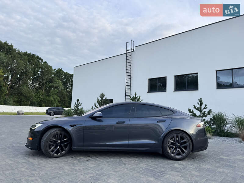 Ліфтбек Tesla Model S 2021 в Луцьку