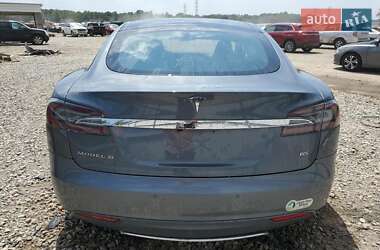 Лифтбек Tesla Model S 2014 в 
