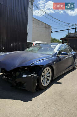 Лифтбек Tesla Model S 2018 в Одессе