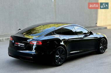 Лифтбек Tesla Model S 2023 в 