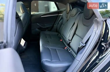 Лифтбек Tesla Model S 2023 в 