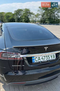 Ліфтбек Tesla Model S 2015 в 