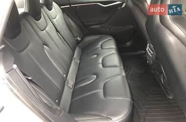 Лифтбек Tesla Model S 2016 в 