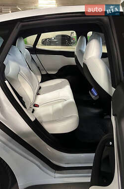 Лифтбек Tesla Model S 2023 в 