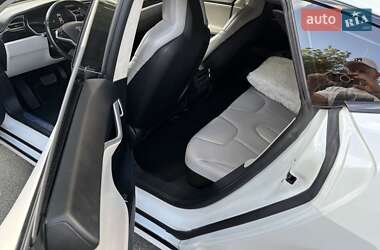 Лифтбек Tesla Model S 2017 в 