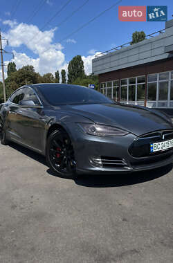 Лифтбек Tesla Model S 2016 в Одессе