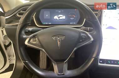 Ліфтбек Tesla Model S 2014 в 