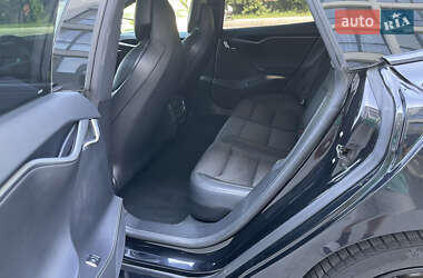 Ліфтбек Tesla Model S 2019 в 