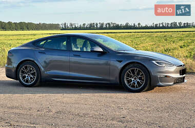Лифтбек Tesla Model S 2022 в 