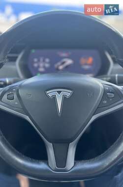 Лифтбек Tesla Model S 2018 в 