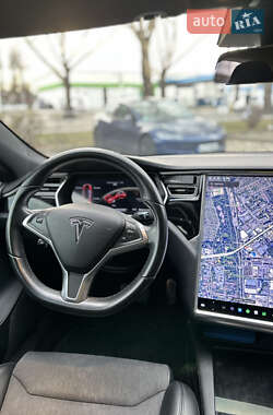 Ліфтбек Tesla Model S 2017 в 