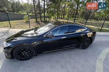 Ліфтбек Tesla Model S 2017 в 