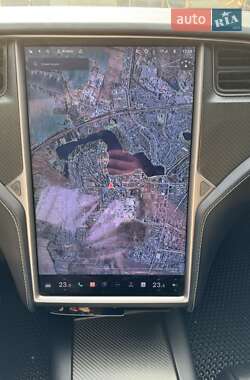 Лифтбек Tesla Model S 2018 в 